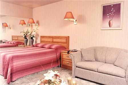 Motel St Moritz Sainte-Agathe-des-Monts Habitación foto